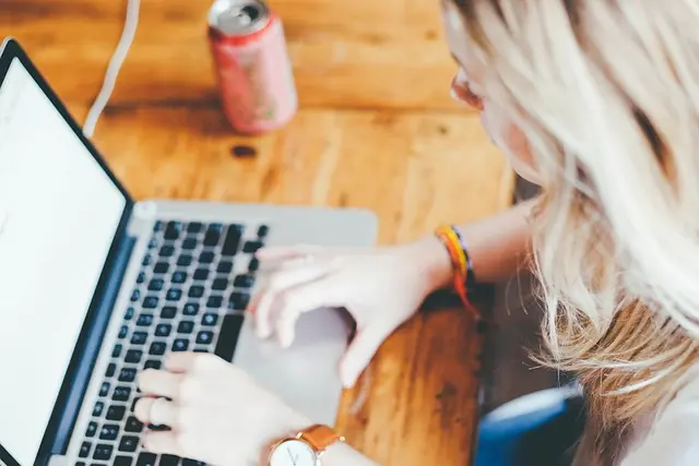 Guide complet sur les fixations à vis : types et applications